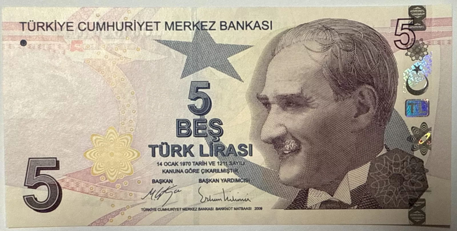 Turkey (P 222c) 5 Lir banknote (2017) - UNC